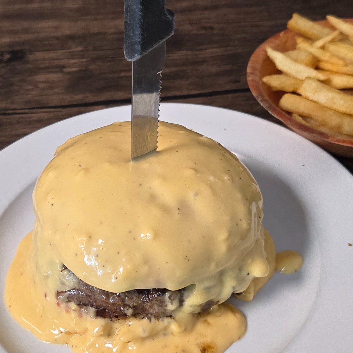 Drunken Cheese Burger.