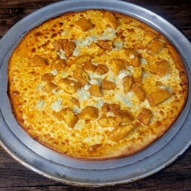 14" Buffalo Pizza.