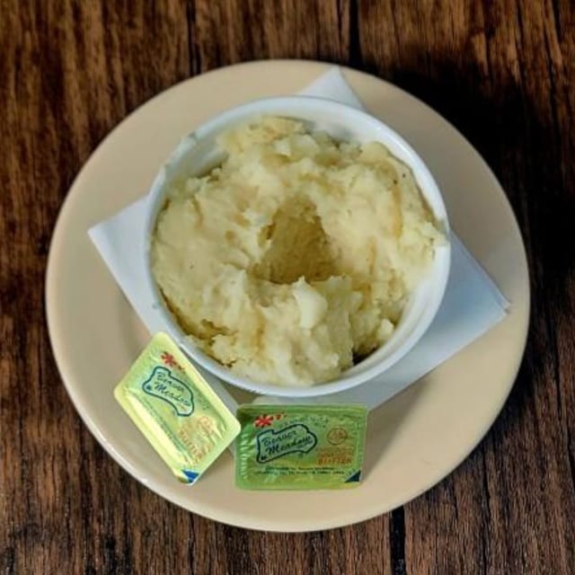 Mashed Potatoes Plain.
